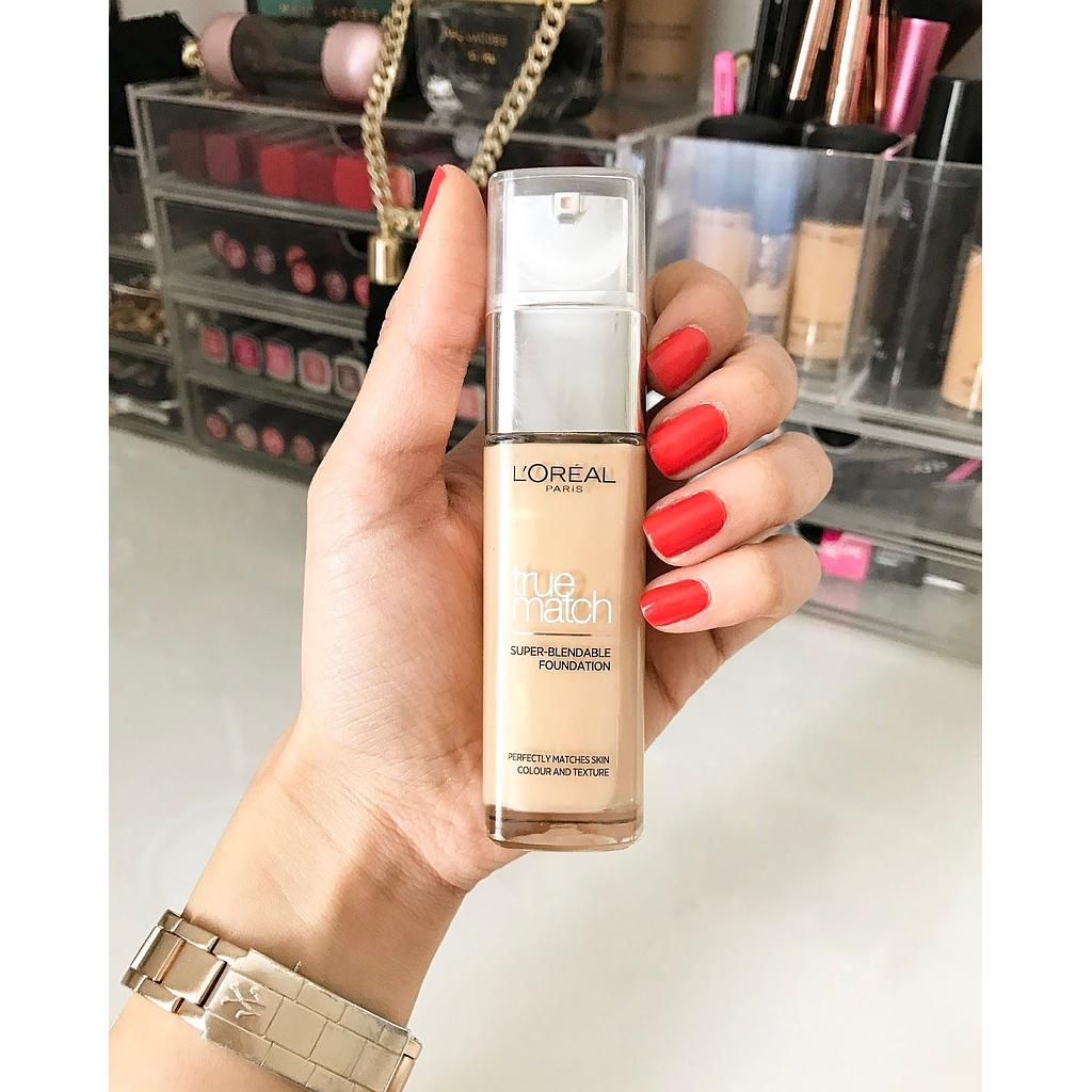 loreal paris Foundation 